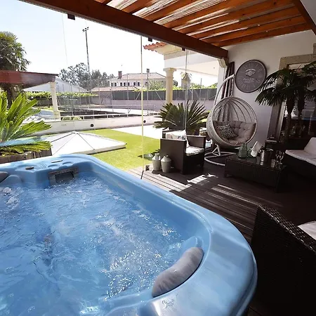 Holiday home Ferienvilla Mit Pool, Jacuzzi Und Tennisplatz